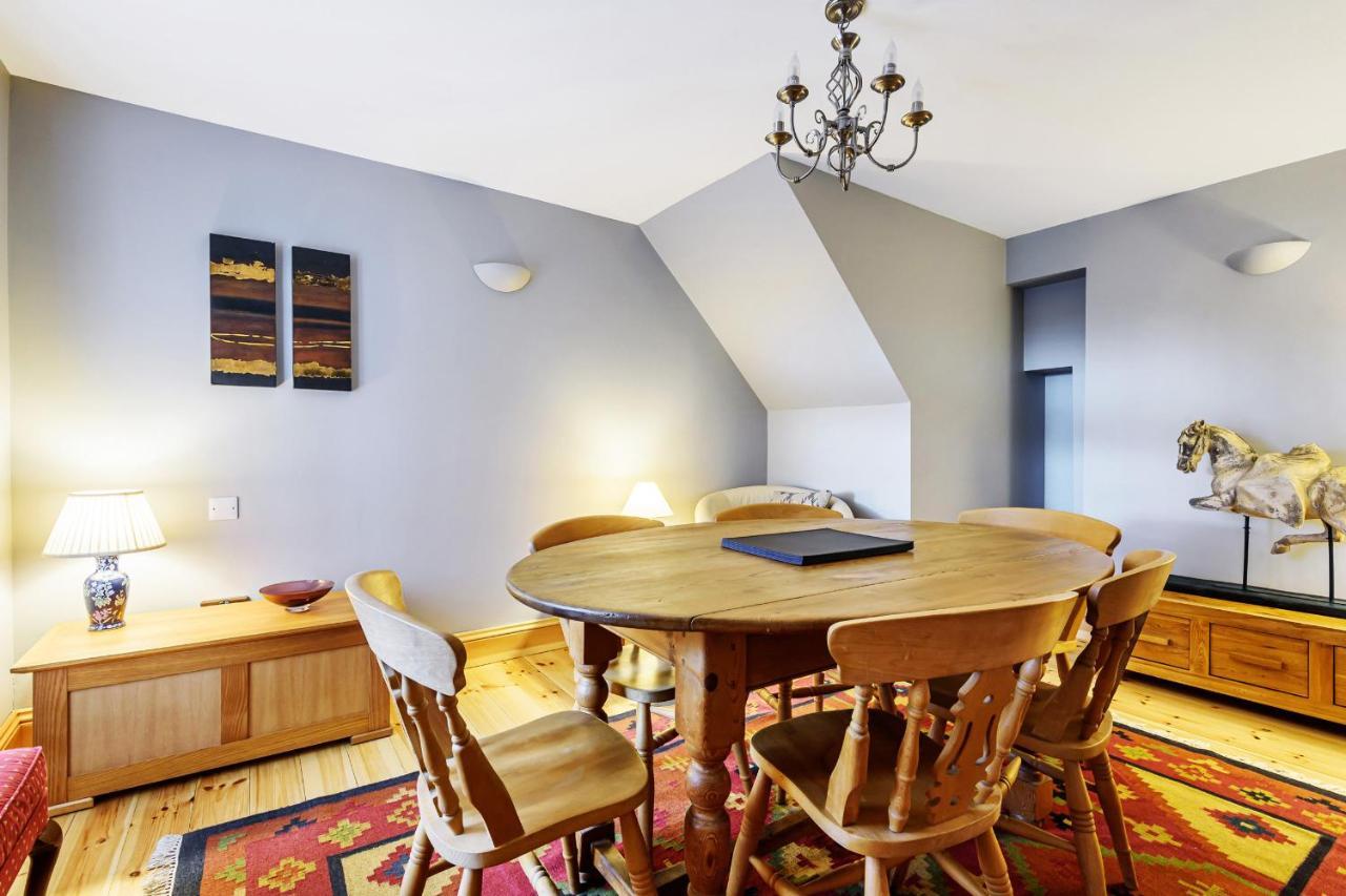 Old Village House Windermere Extérieur photo