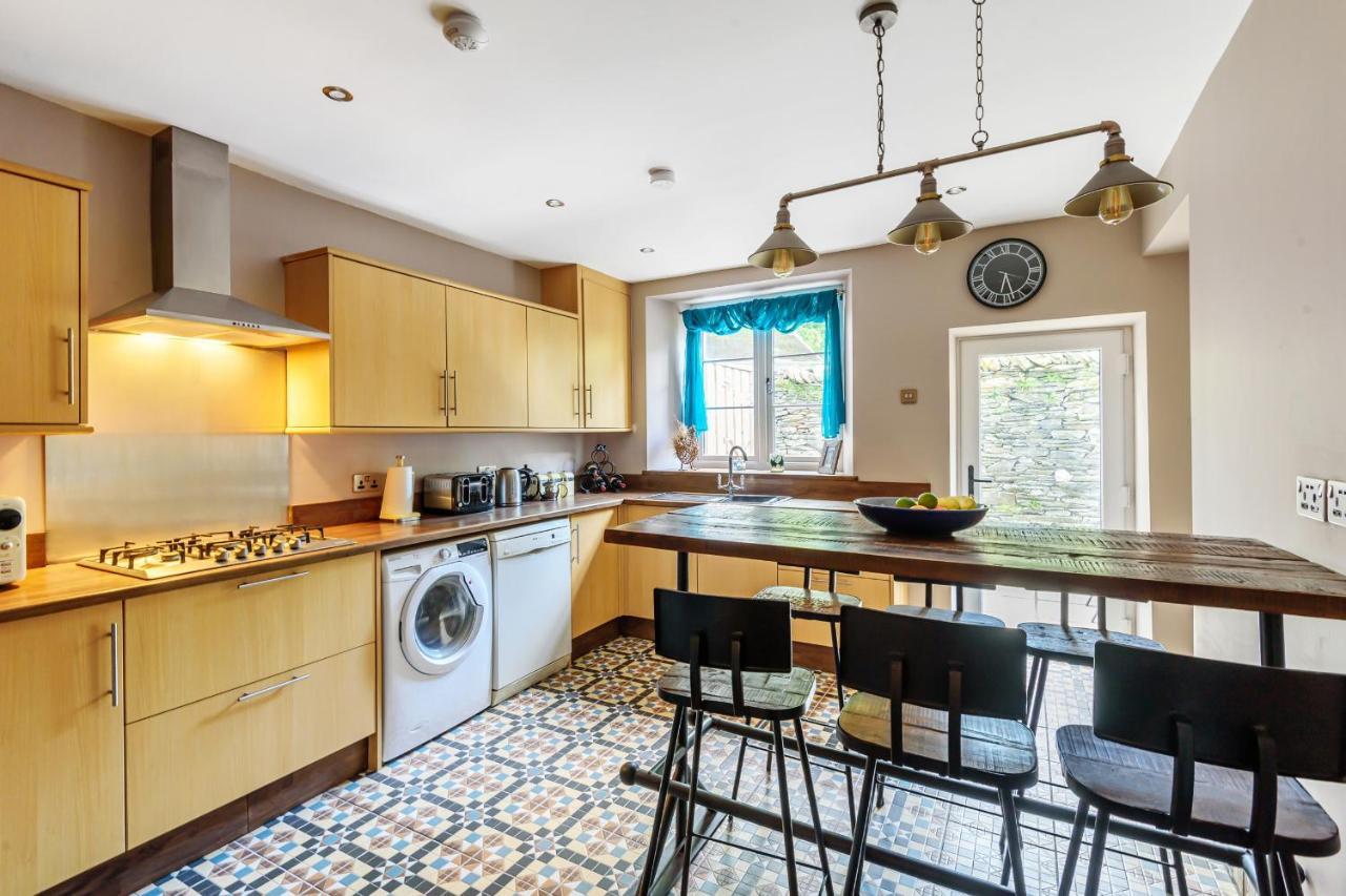 Old Village House Windermere Extérieur photo